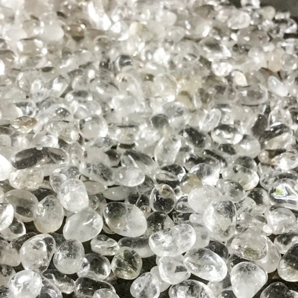Clear quartz crystal chips 100g