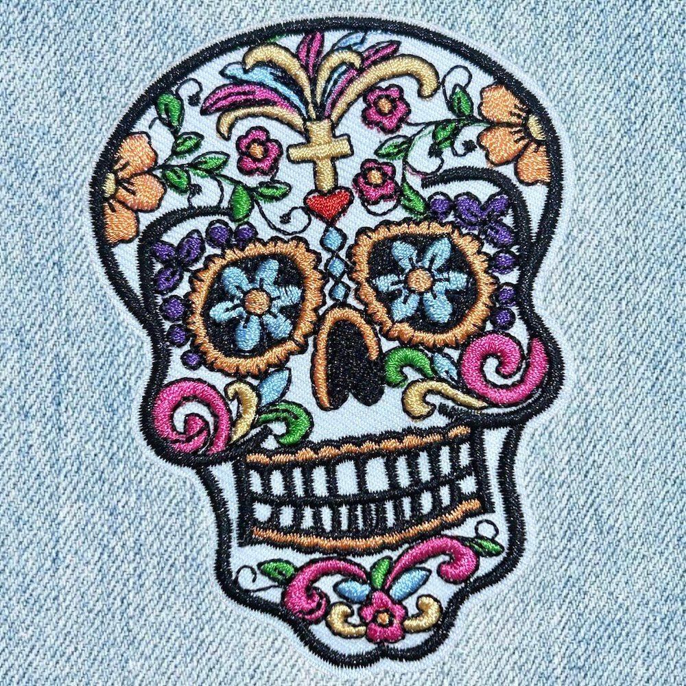 Skull embroidery patch