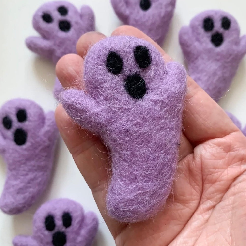 Felt pocket hug Purple Ghost