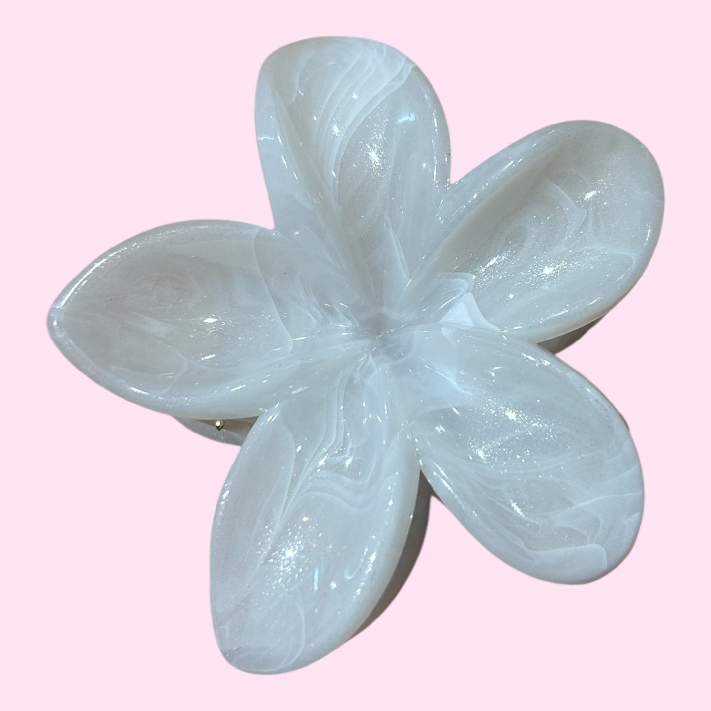 Frangipanis hair clips