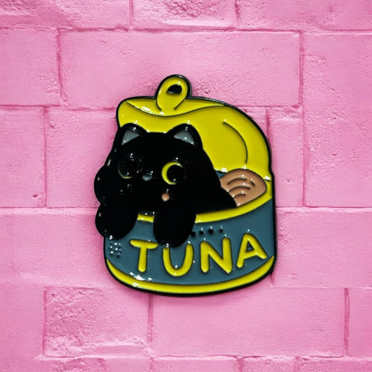 Tuna cat face enamel pin