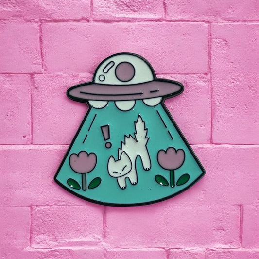 Alien cat enamel pin