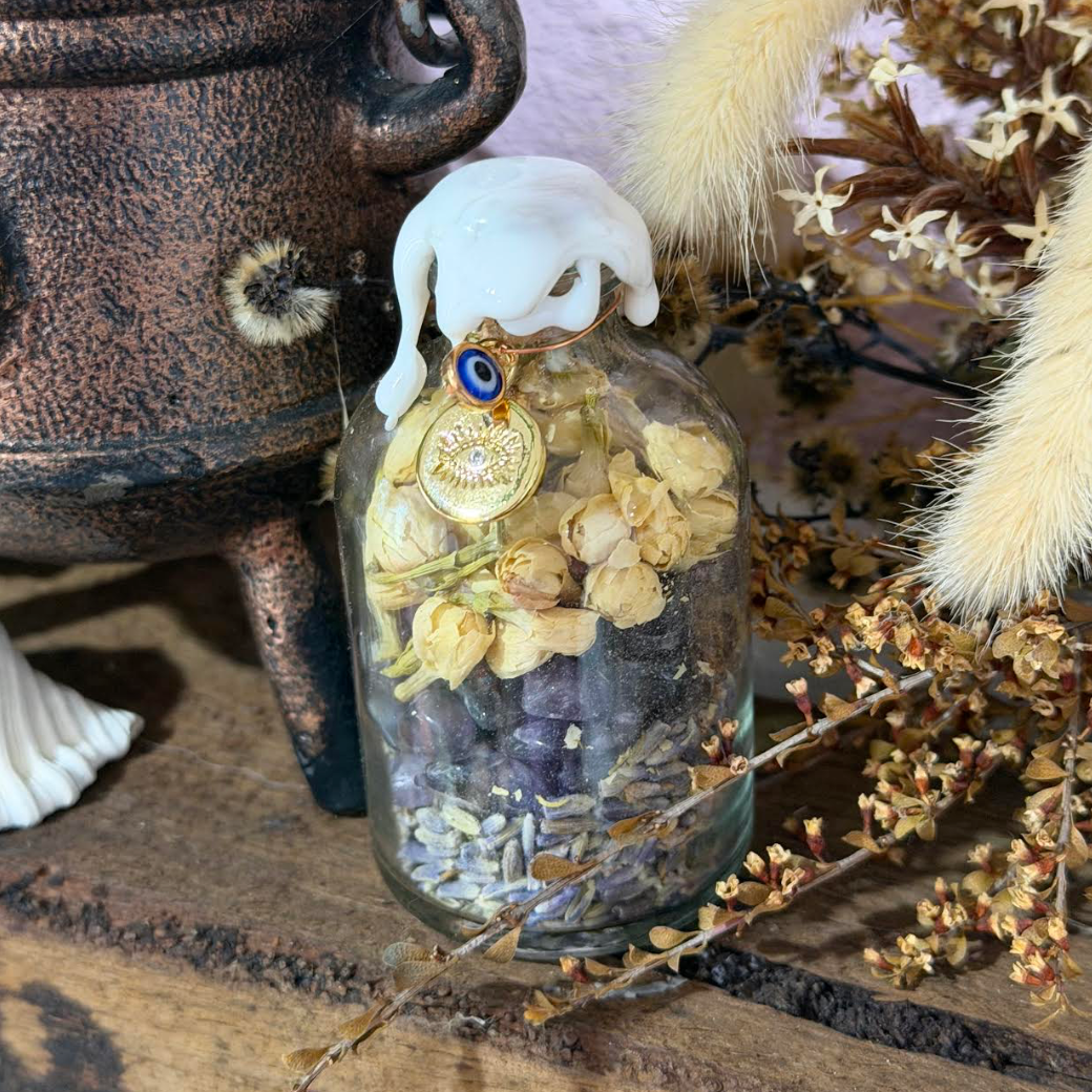 Heavy protection spell jar